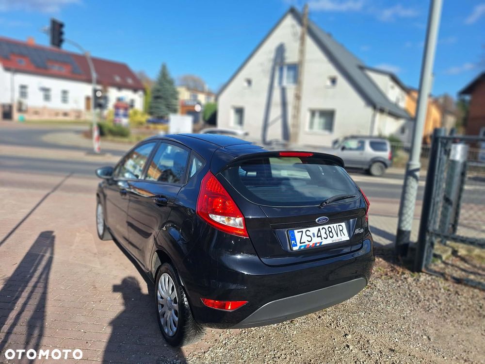 Ford Fiesta 1.25 Trend - 9