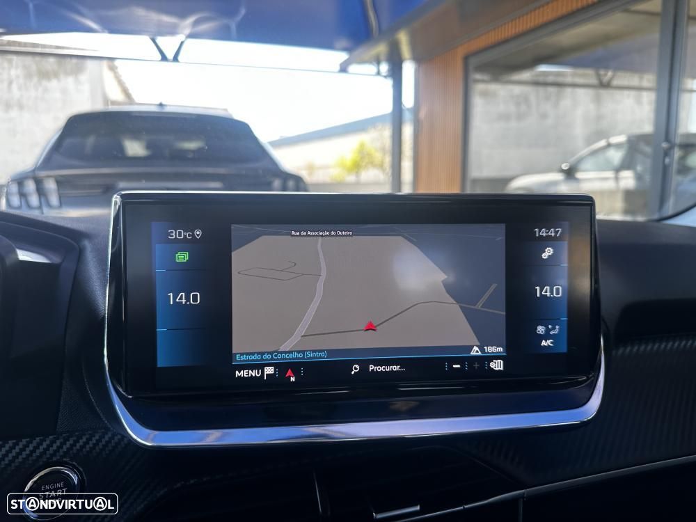 Peugeot 208 1.2 PureTech Allure EAT8 - 22