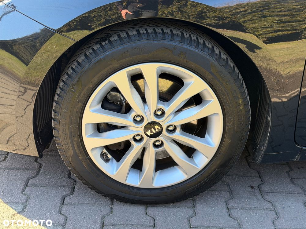 Kia Ceed 1.6 GDI ISG Platinum Edition - 12