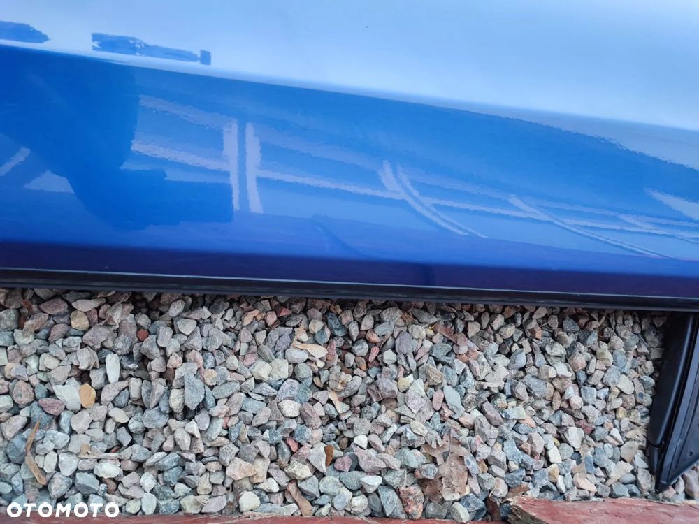 BMW E92 / E92 LCI / E93 / E93 LCI. KOMPLET ORYGINALNYCH DRZWI PRAWE / LEWE +  PODNOŚNIK SZYBY + SZYBA. O NR: 7 200 570 /  7 200 569 OEM, W KOL. LE MANS BLAU METALIC 381. BEZ RDZY - 28