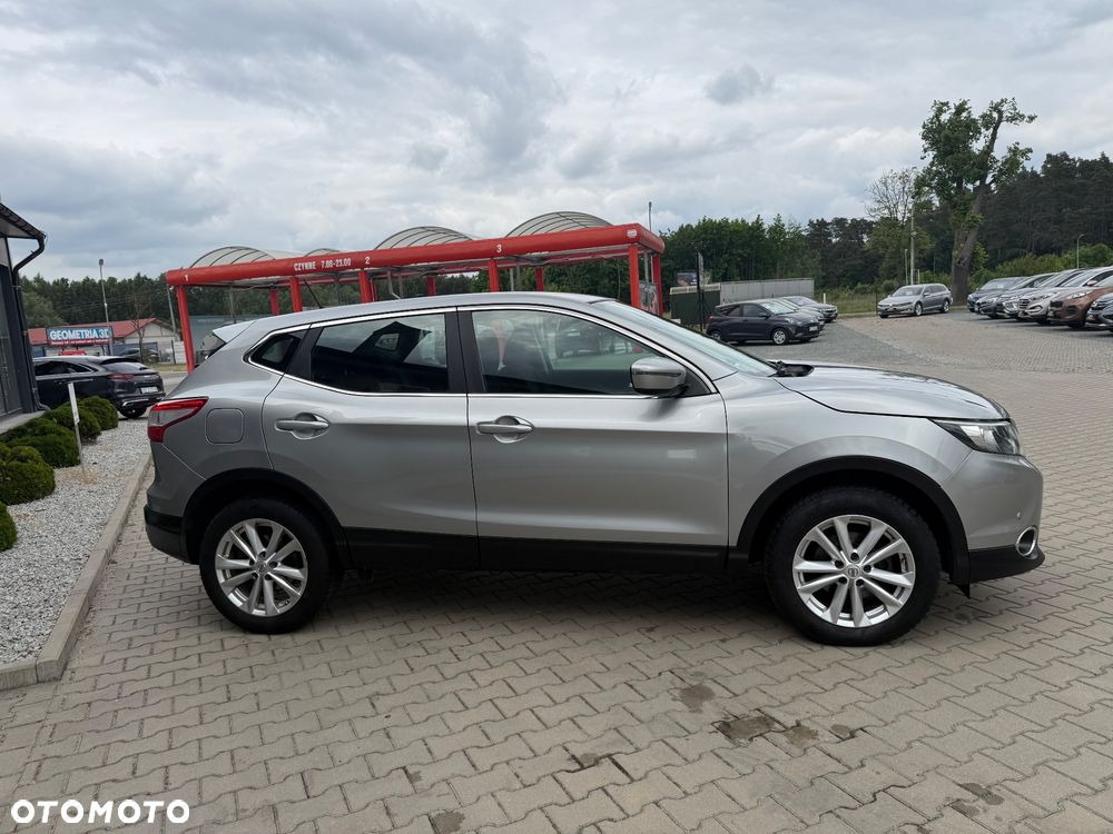 Nissan Qashqai 1.5 dCi Tekna+ - 8