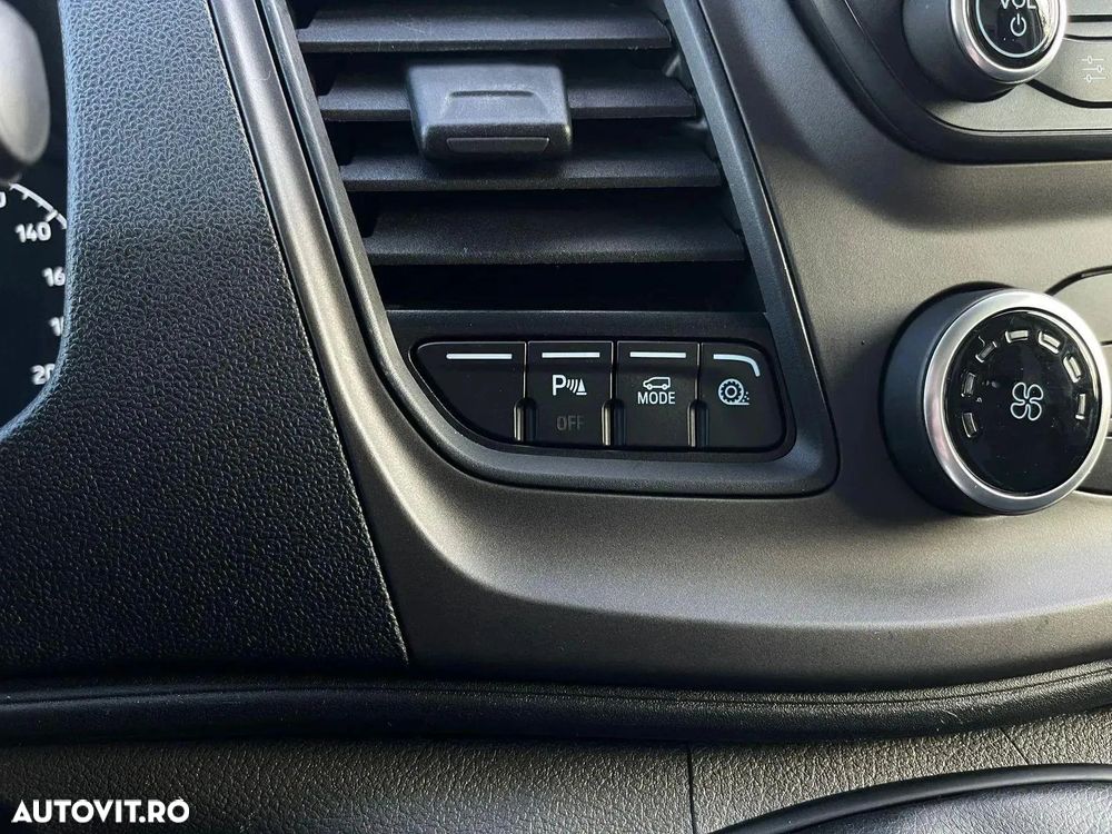 Ford Transit - 15