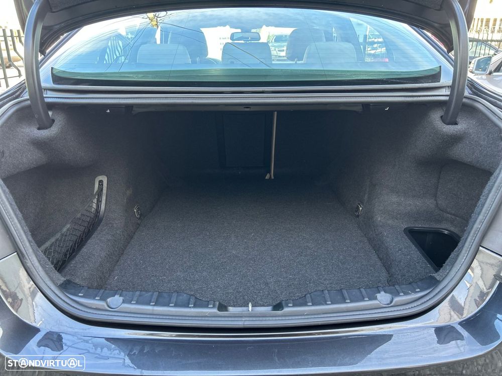 BMW 520 d Line Luxury Auto - 38