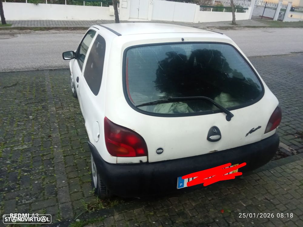 Ford Fiesta 1.8 D Studio - 4