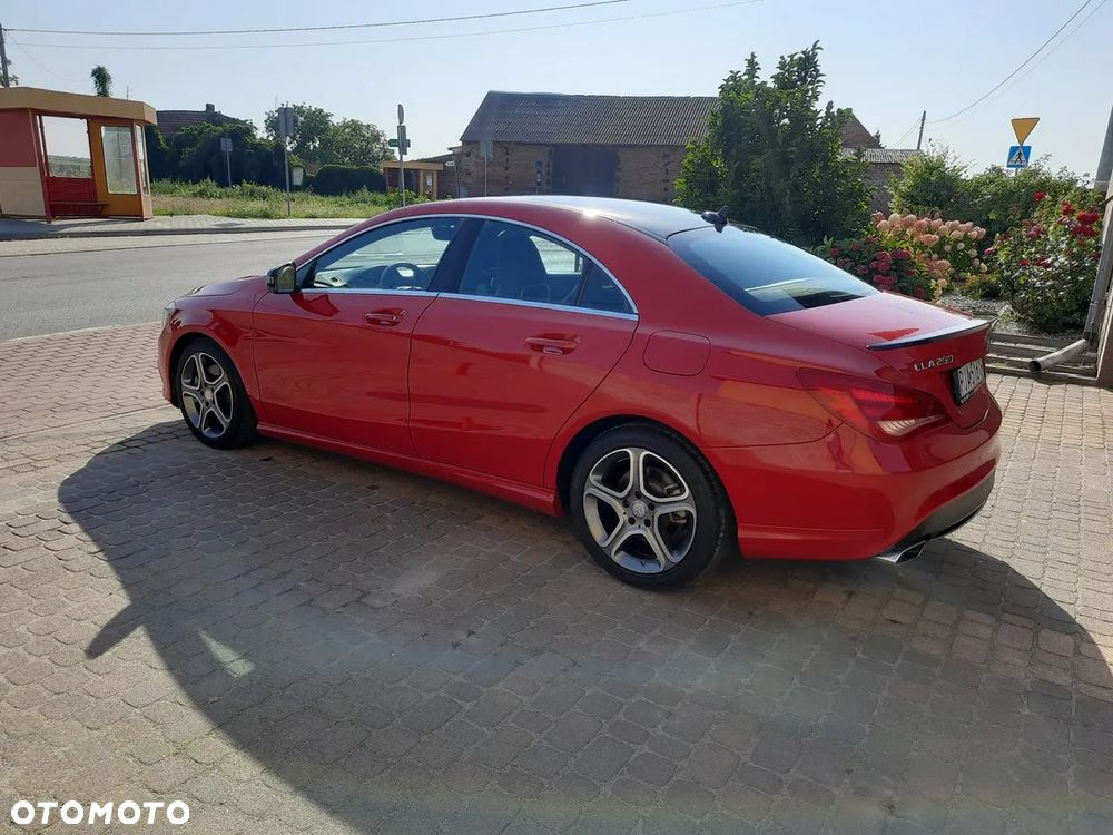 Mercedes-Benz CLA 250 7G-DCT Sport - 12