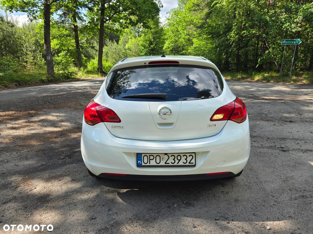 Opel Astra 1.7 CDTI - 8