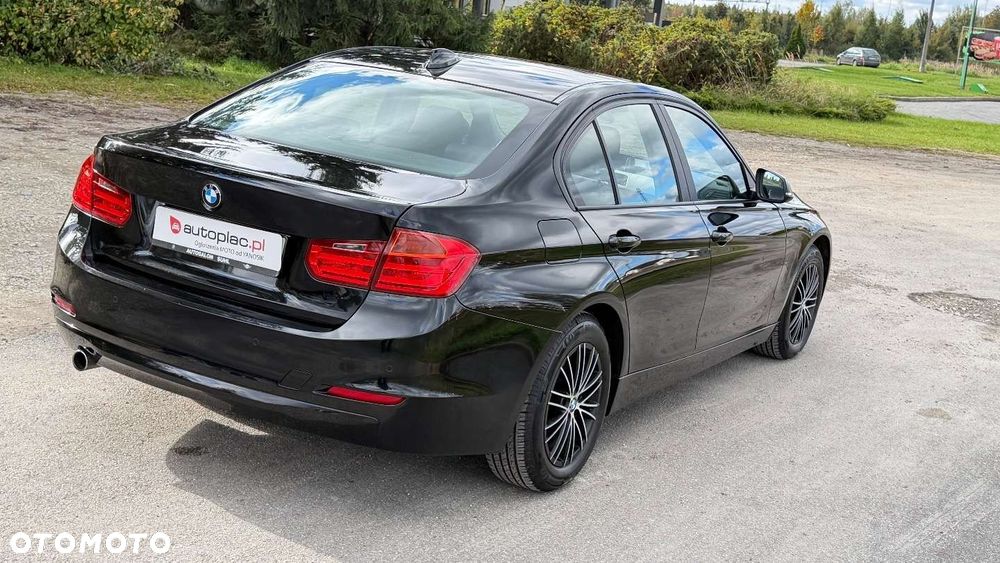 BMW Seria 3 316d DPF Edition Lifestyle - 16