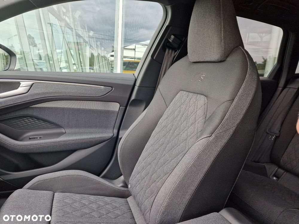 Audi A6 - 25