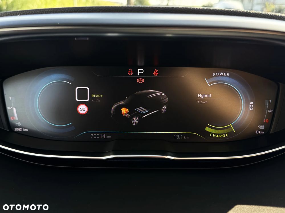 Peugeot 3008 1.6 PureTech Hybrid PHEV Allure S&S EAT8 - 36