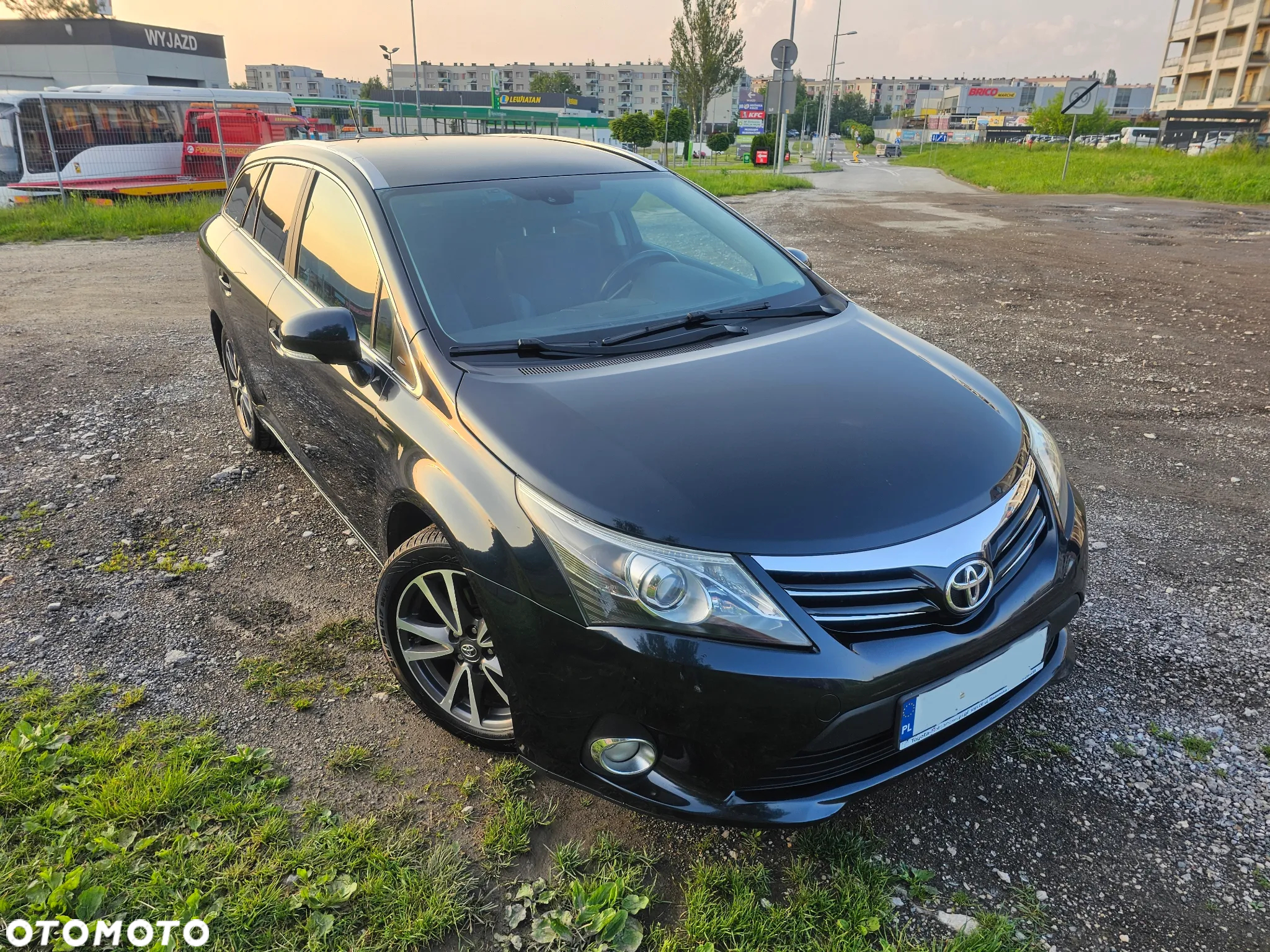 Toyota Avensis Combi 2.0 D-4D Executive - 2