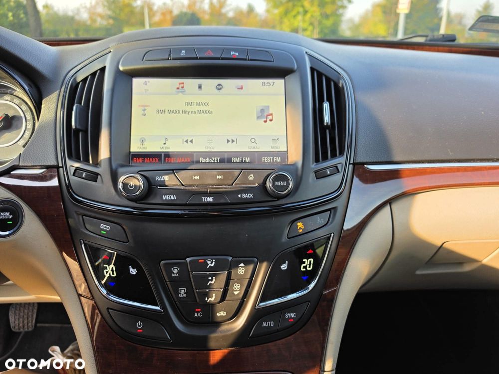 Opel Insignia - 11