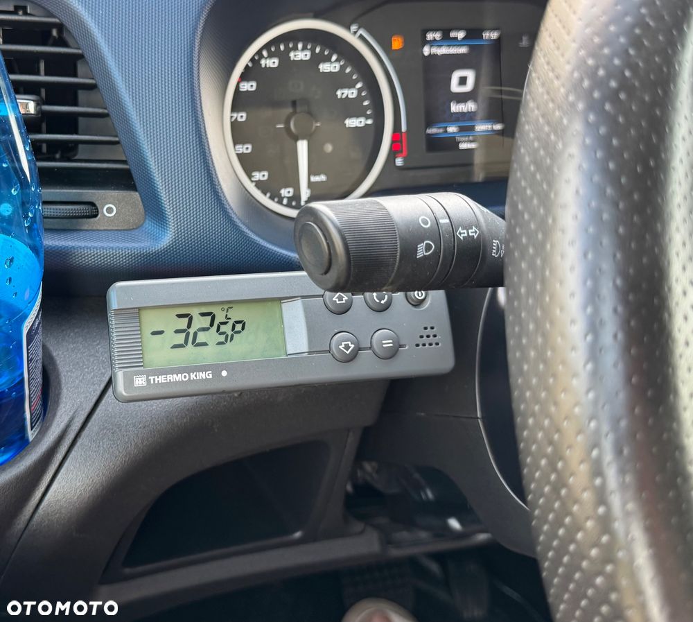 Iveco Daily‼️72C18‼️2021r 3.0 HI-MATIC Chłodnia/Mroźnia zakres -32C THERMO KING V-500 MAX Źródło Zasilania 400V Grube Ściany/Podłoga Przegroda komorowa‼️ Full LED na bliźniaku Salon Polska DMC7200kg - 19
