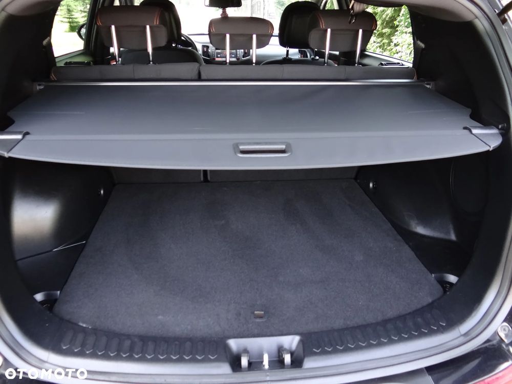 Kia Sportage - 10