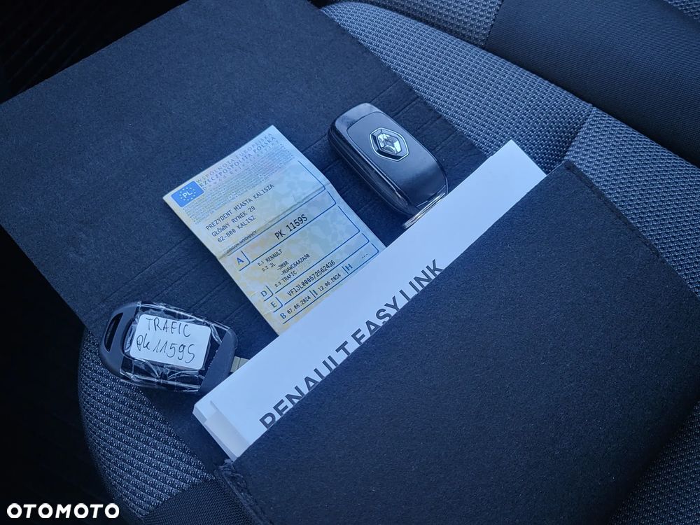 Renault Trafic - 22