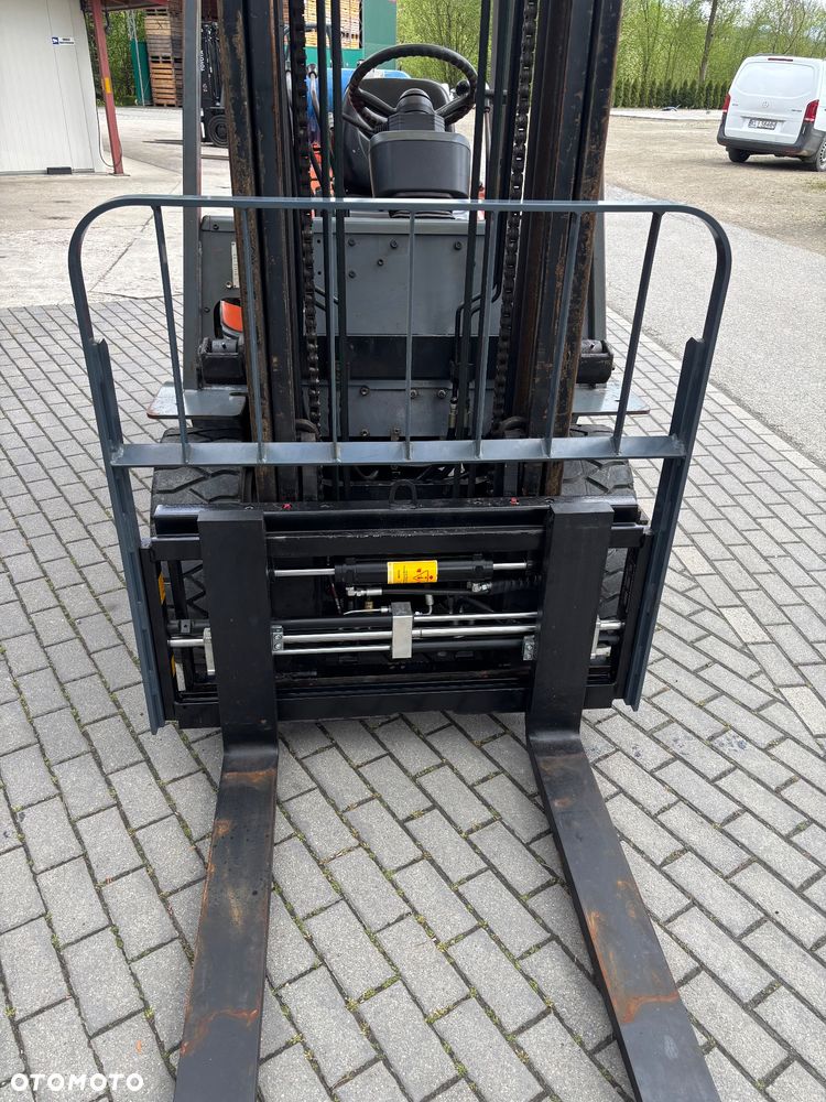 Toyota 6FGF30  I właściciel 3t Tony LPG 26 900 NETTO nowy przesuw+pozycjoner wideł - 5