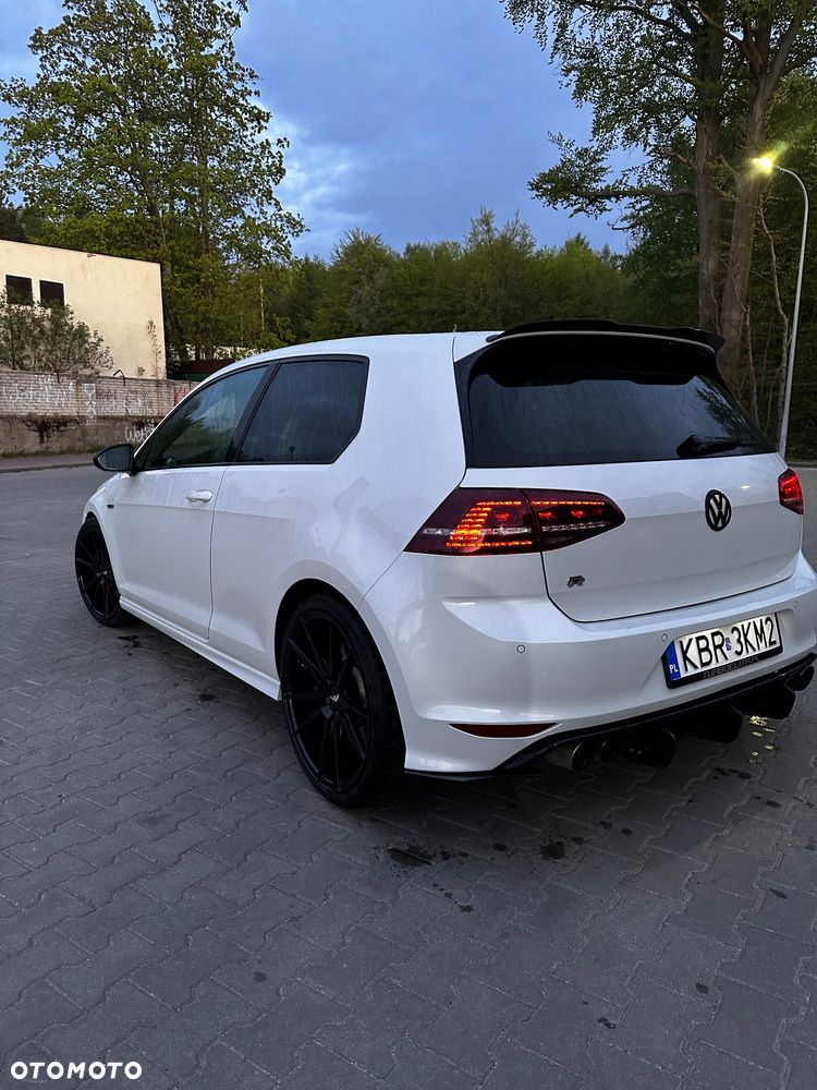 Volkswagen Golf - 4