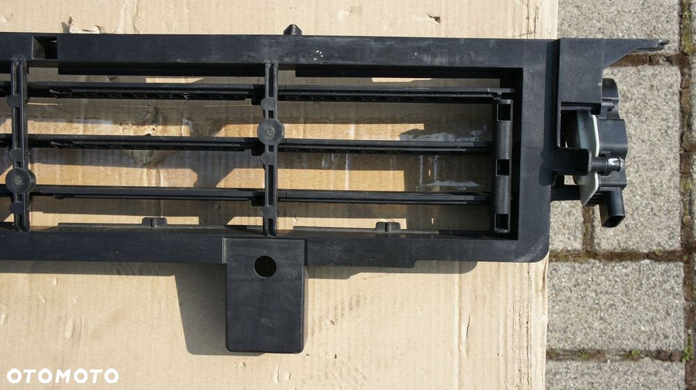 ZALUZJA CHLODNIC RENAULT TWINGO III - 3