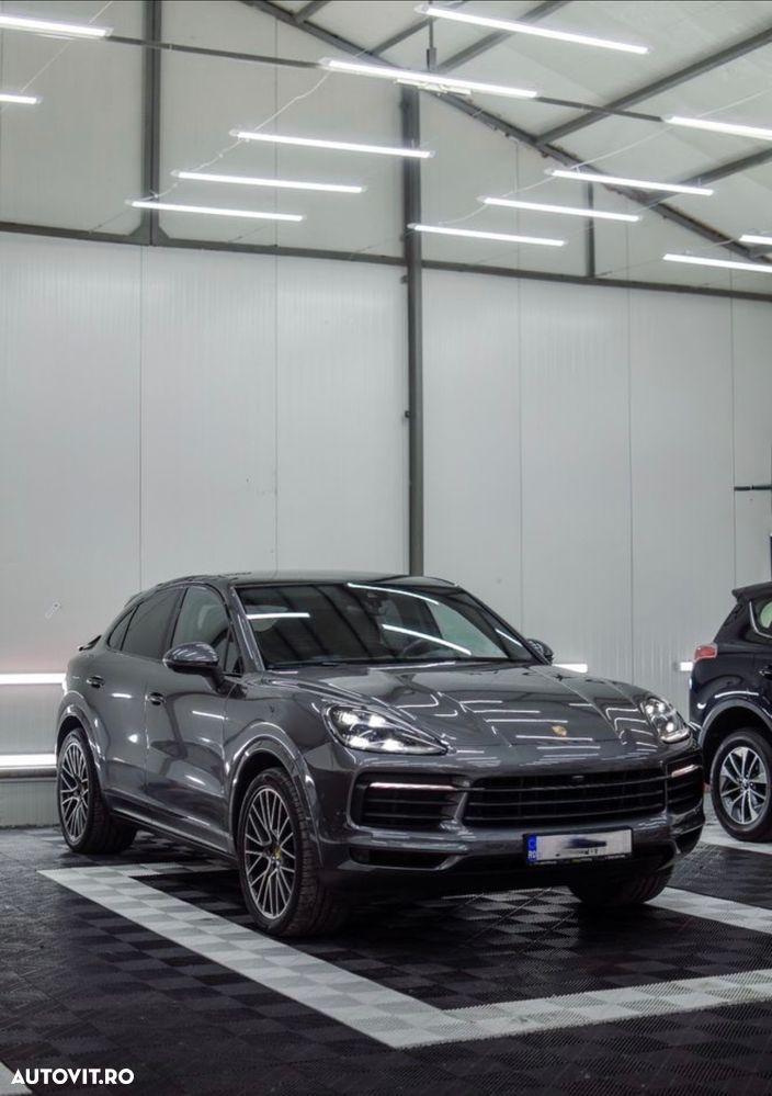 Porsche Cayenne Coupe - 4
