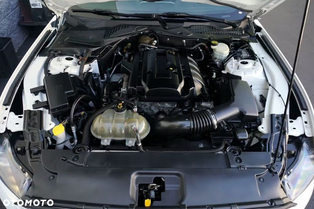 Ford Mustang - 13