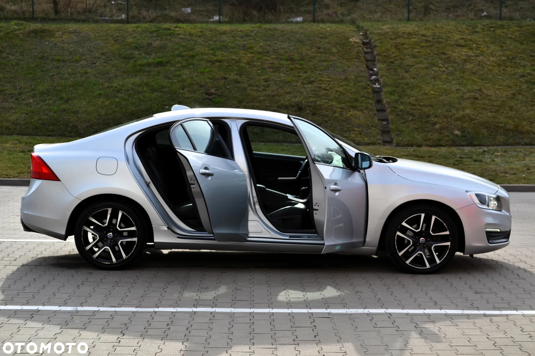 Volvo S60 D3 Drive-E Summum - 27