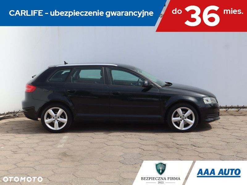 Audi A3 Sportback - 8