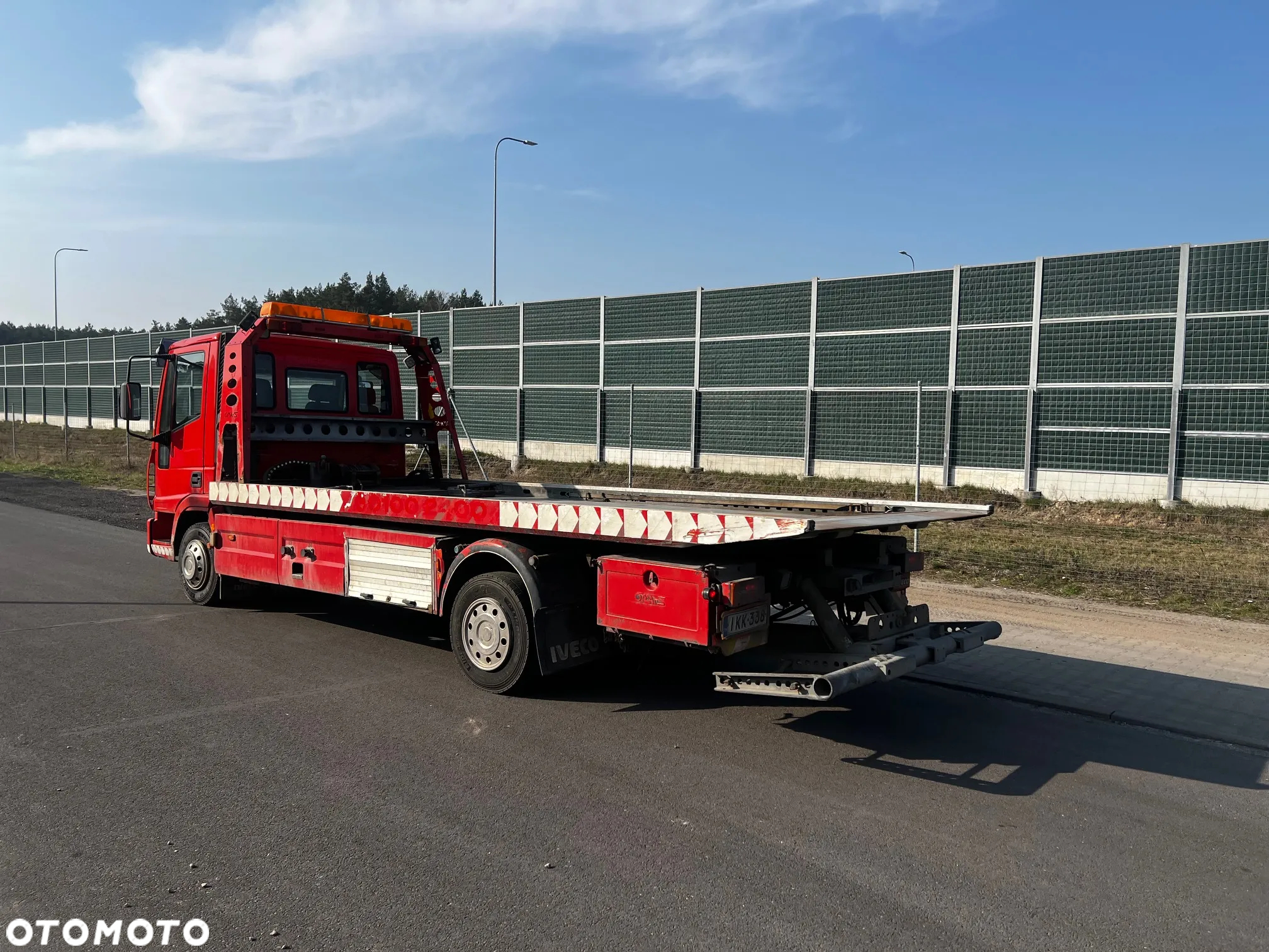 Iveco EuroCargo 120EL21 4x2 ZABUDOWA OMARS / WCIĄGARKA - 2