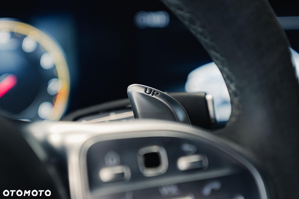 Mercedes-Benz Klasa E AMG 63 S 4-Matic+ - 28