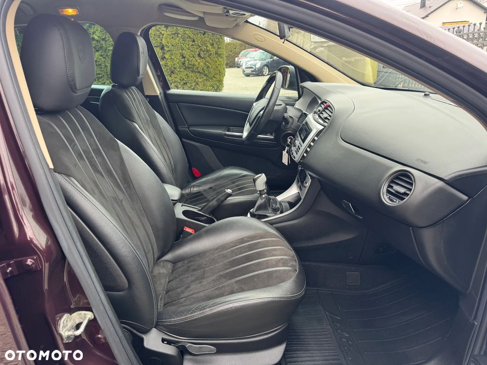 Lancia Delta 1.4 MultiAir 16v Platinum - 30