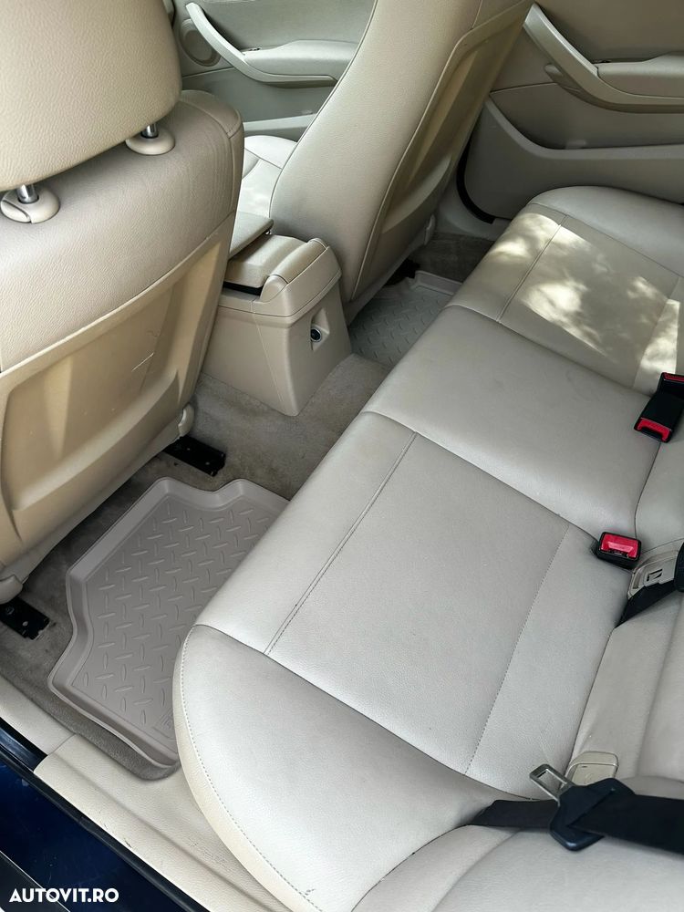 BMW X1 sDrive18d - 24
