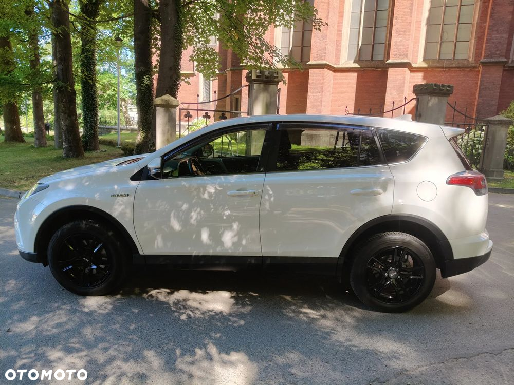 Toyota RAV4 2.5 4x2 Hybrid Team Deutschland - 7