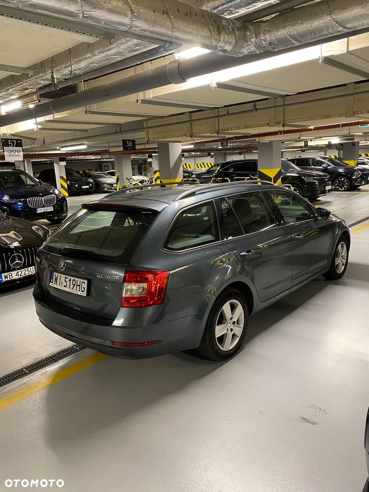 Skoda Octavia 1.4 TSI Ambition - 21