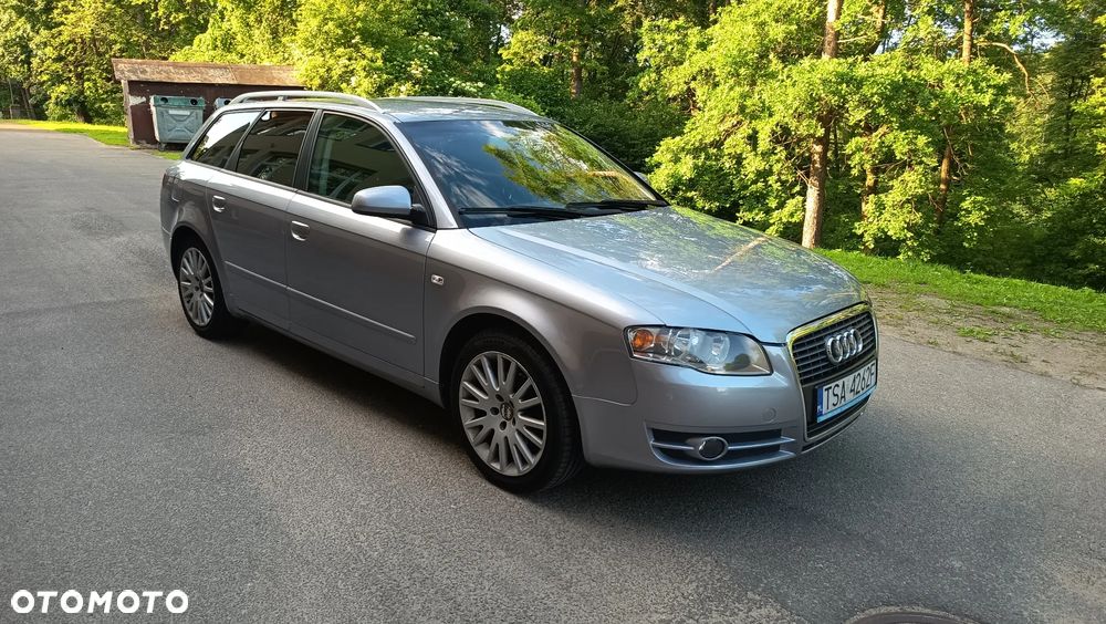Audi A4 Avant 2.0 TDI - 1