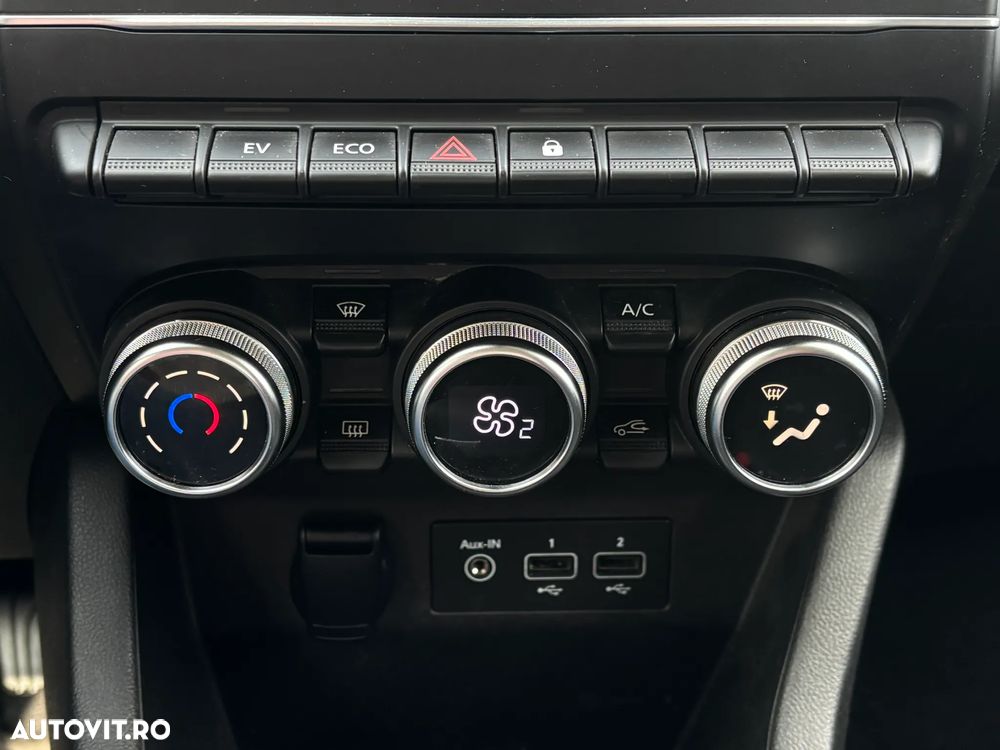 Renault Clio E-TECH 140 BUSINESS EDITION - 24