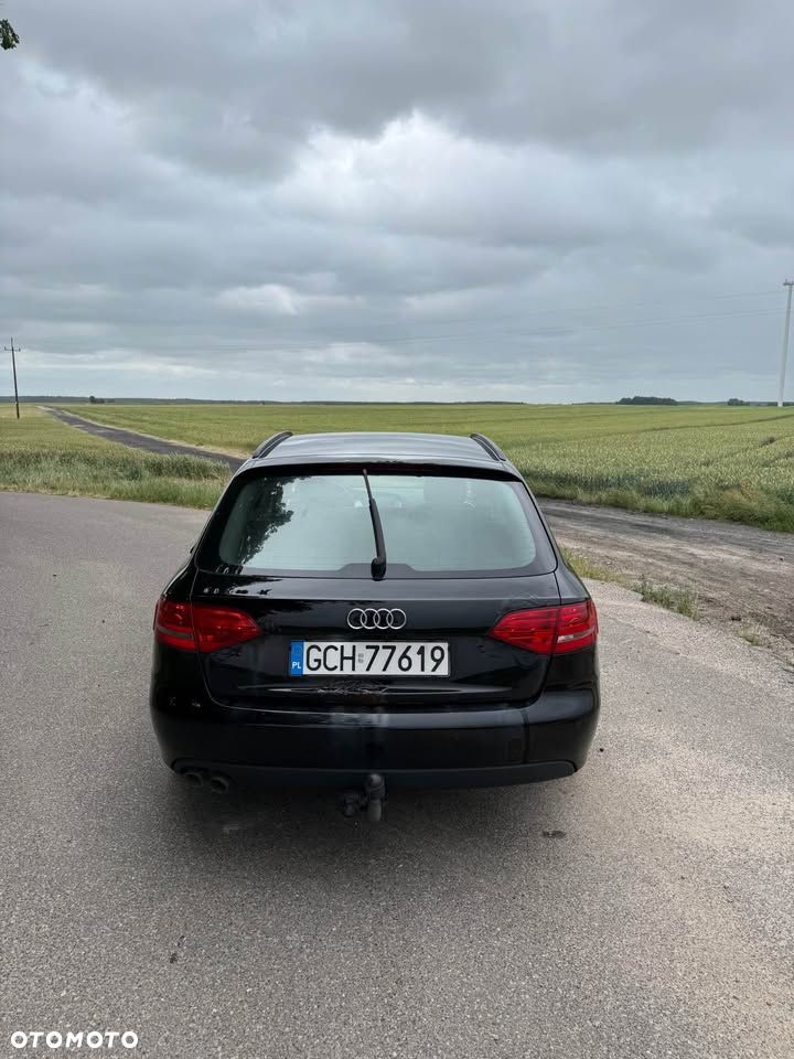Audi A4 Avant 2.0 TDI - 7