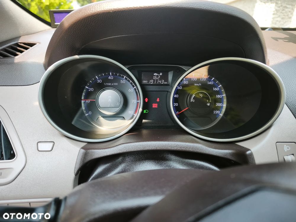 Hyundai ix35 - 8