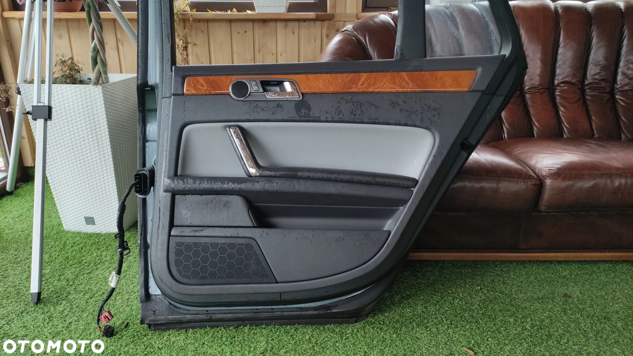 Prawe tylne drzwi VW Phaeton kod: LR7T - 2
