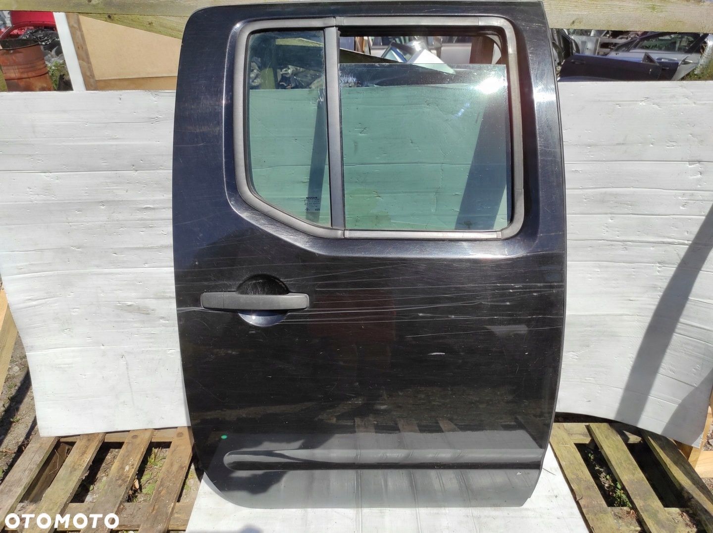 NISSAN NAVARA D40 III 05-10 DRZWI PRAWE TYŁ TYLNE KOMPLETNE - 1