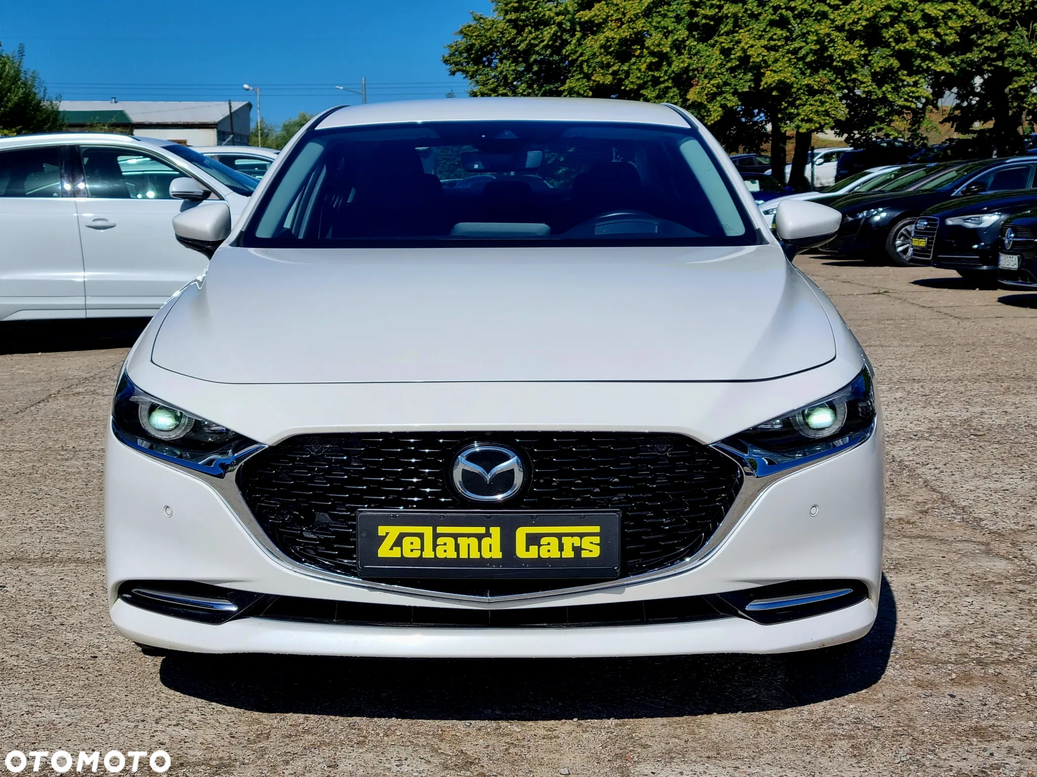 Mazda 3 SKYACTIV-X 2.0 M-Hybrid DRIVE - 4
