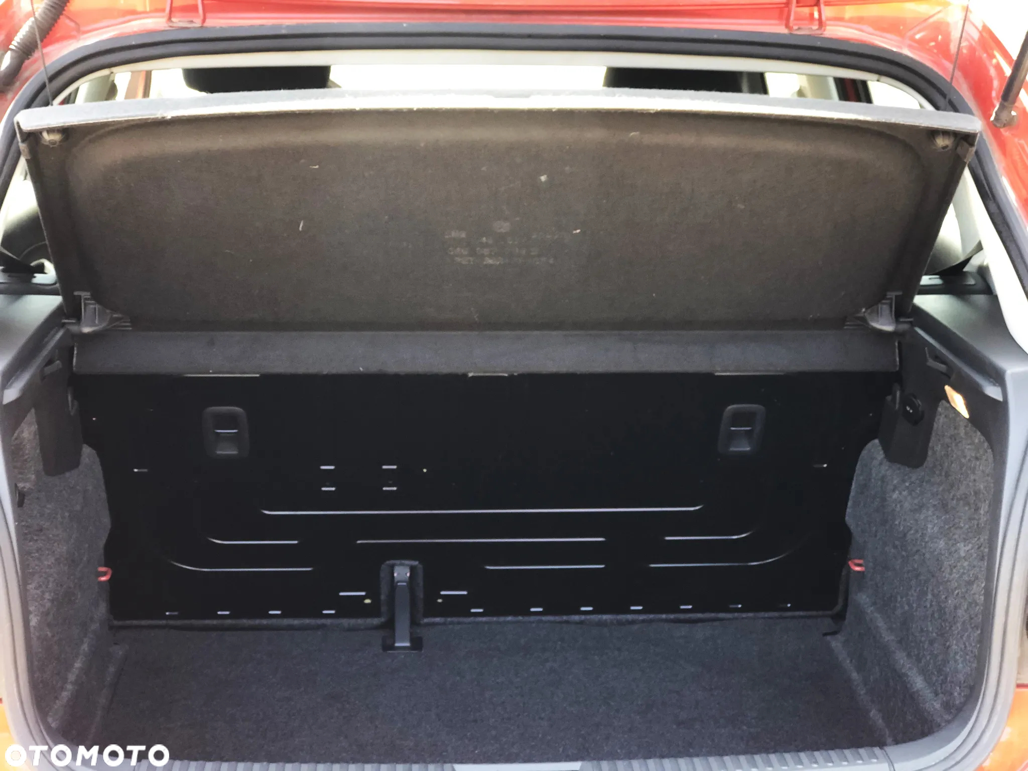 Volkswagen Polo - 11