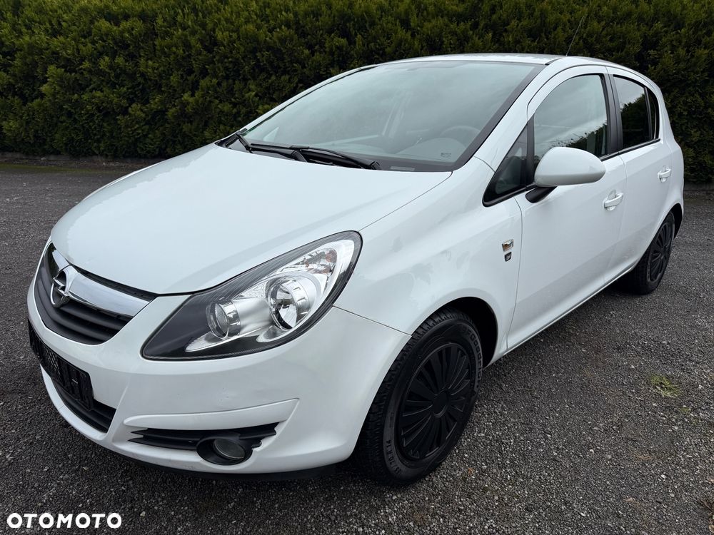 Opel Corsa 1.4 16V Cosmo - 21