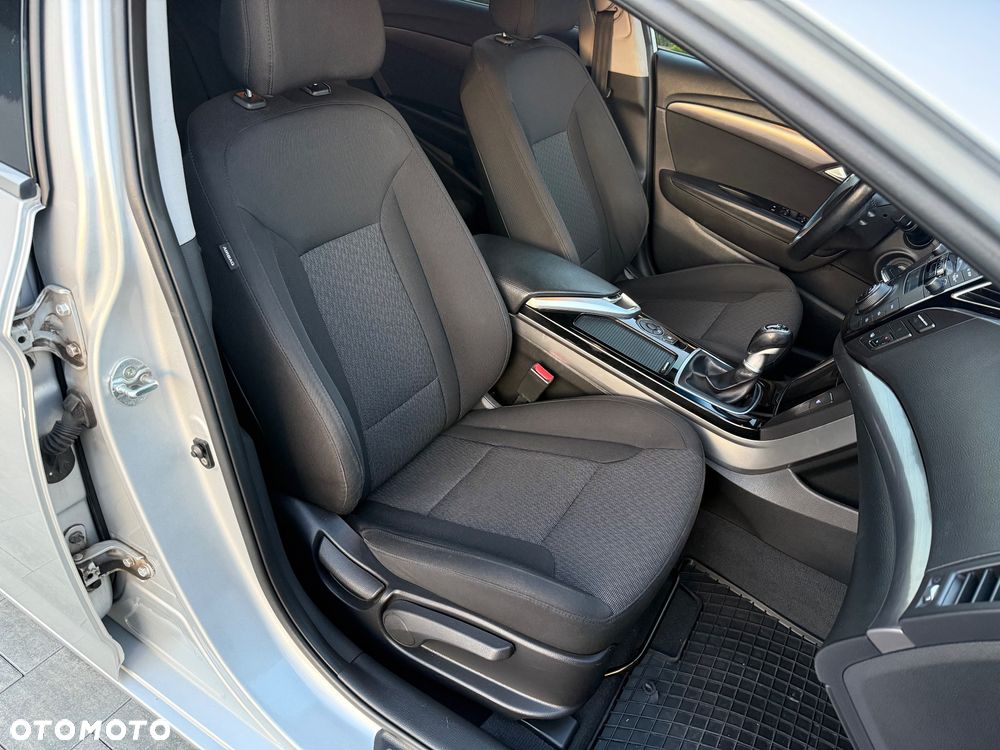 Hyundai i40 2.0 GDI Comfort + - 13