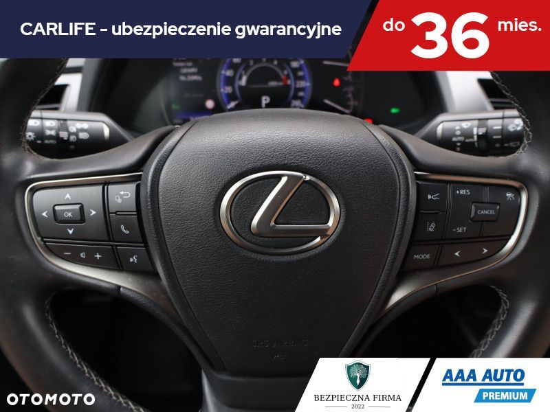 Lexus UX - 20