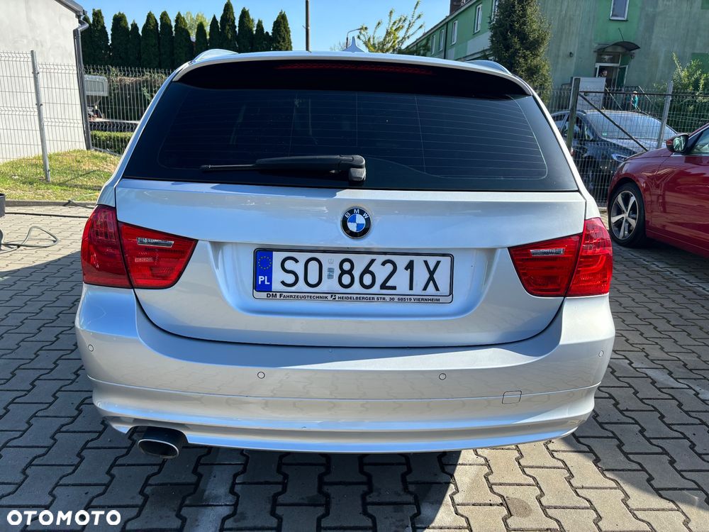BMW Seria 3 320d - 9