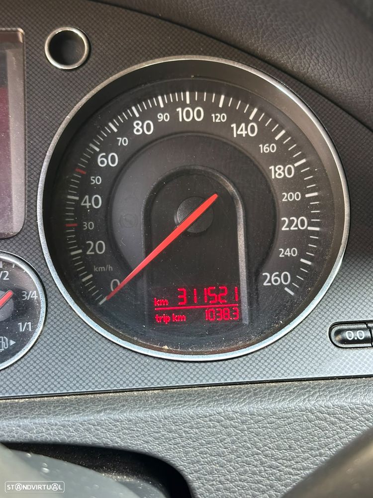VW Passat 2.0 TDI Highline - 7
