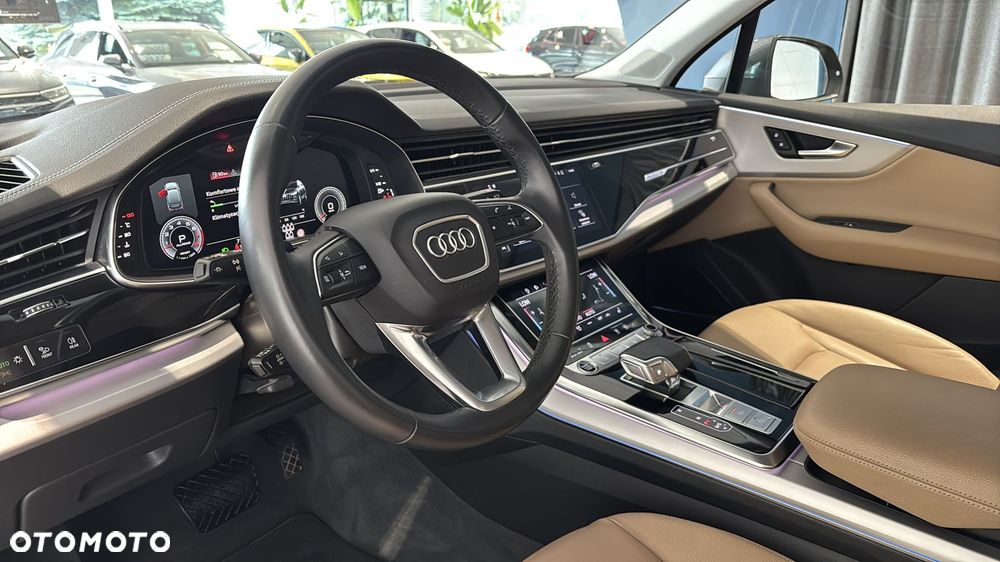 Audi Q7 55 TFSI mHEV Quattro S Line Tiptr - 10