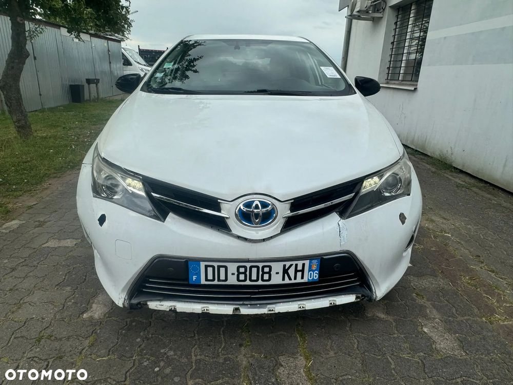 Toyota Auris - 1