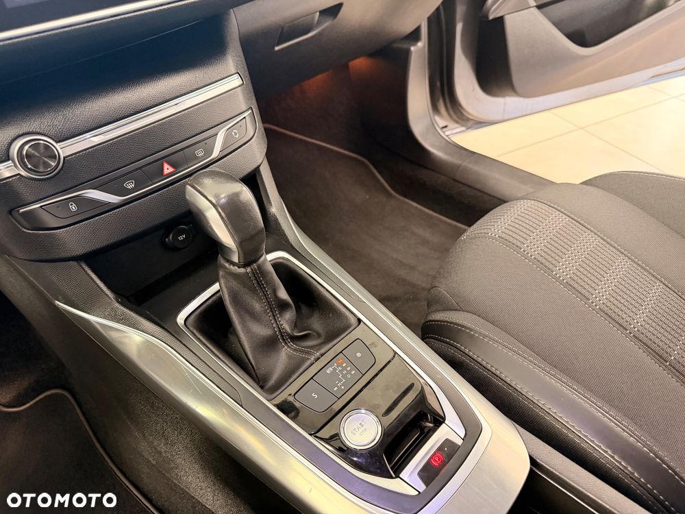 Peugeot 308 - 19
