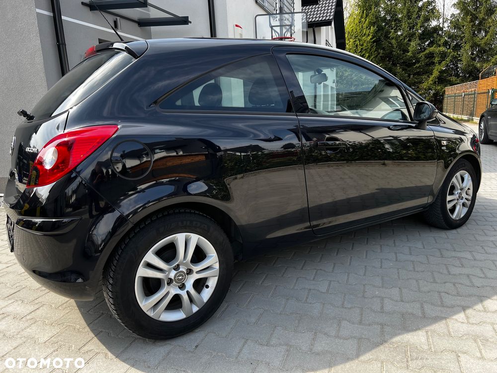 Opel Corsa 1.4 16V Satellite - 8