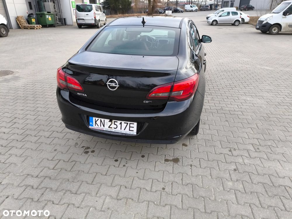Opel Astra - 3