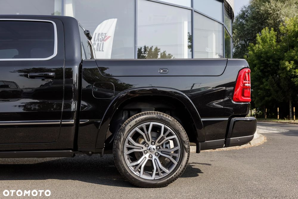 RAM 1500 Tungsten - 31